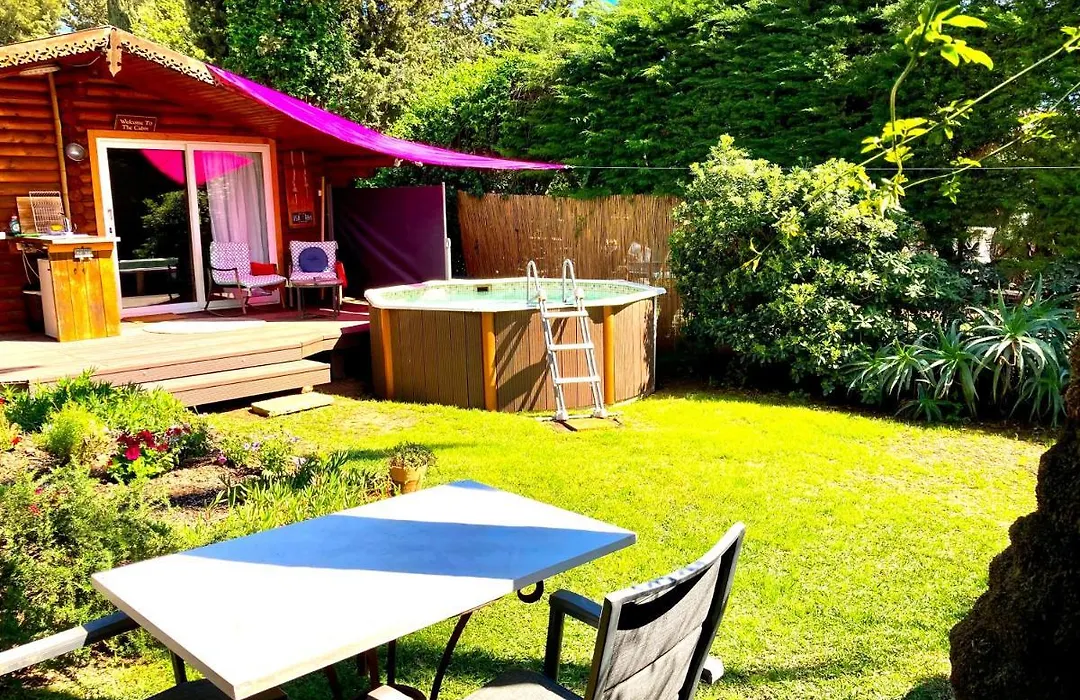 Romantic Private Cabin-1